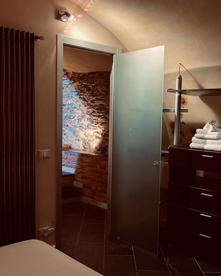 Casa Vacanze Le Tre Casette อาเมเกลีย ภายนอก รูปภาพ