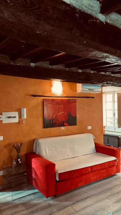 Casa Vacanze Le Tre Casette อาเมเกลีย ภายนอก รูปภาพ