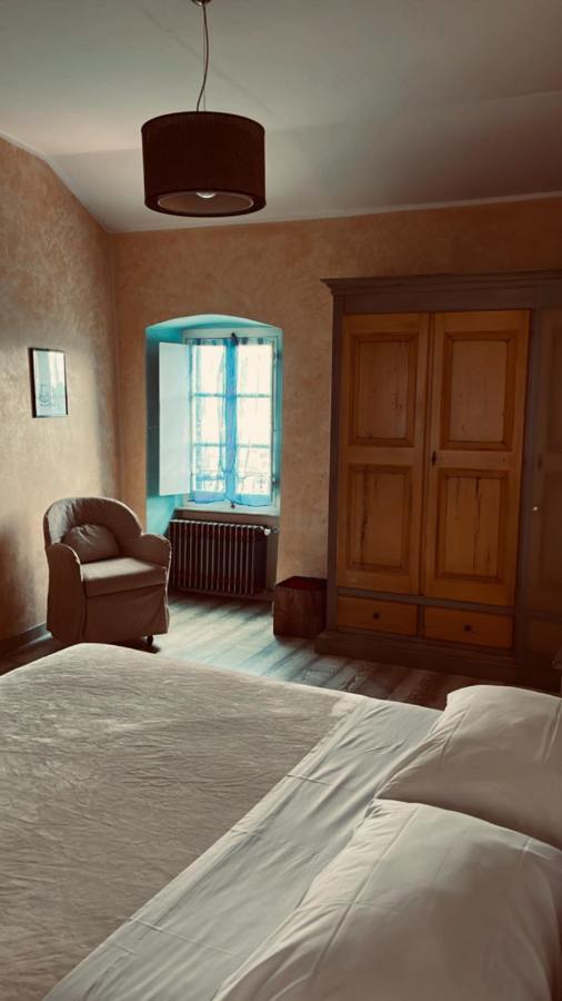 Casa Vacanze Le Tre Casette อาเมเกลีย ภายนอก รูปภาพ